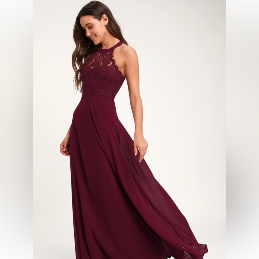 LULU’S floor length gown.